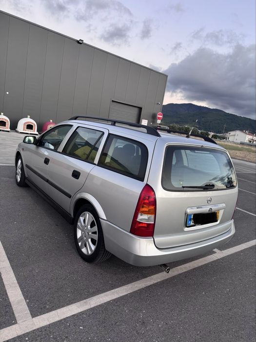 Opel Astra Caravan — fotografia 4