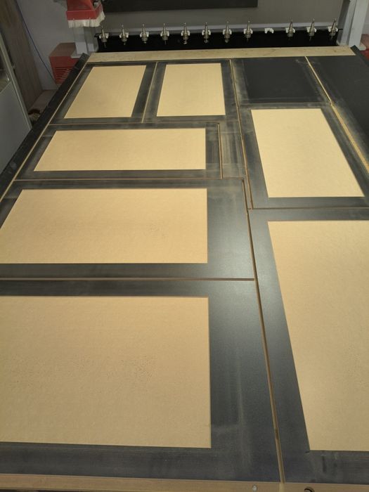 Fronty meblowe usługi CNC