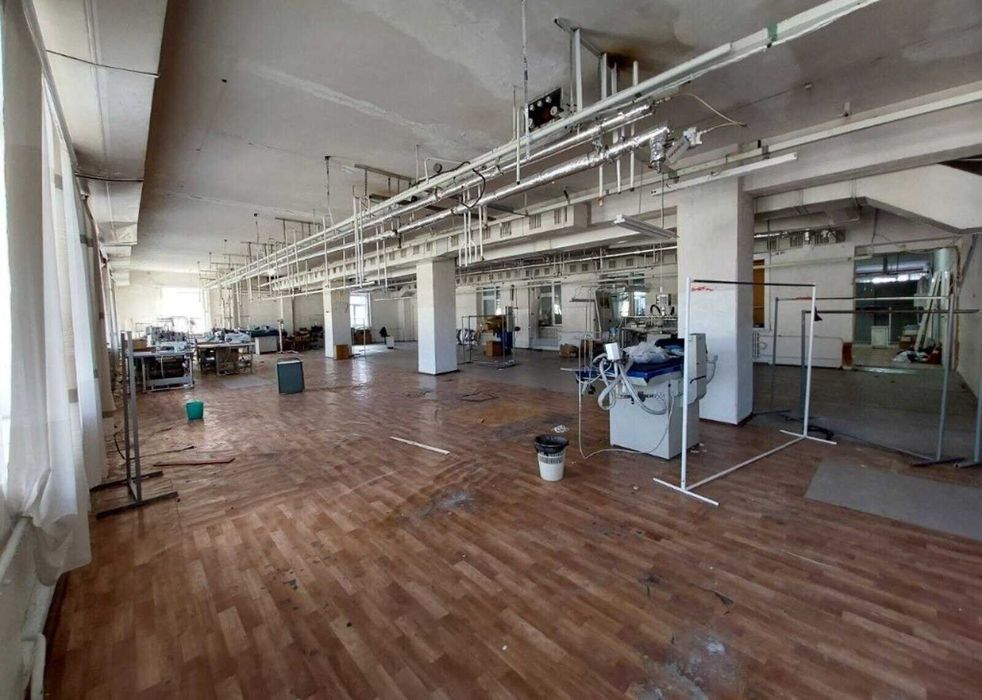 Оренда комерційного приміщення на вул. Замостянська