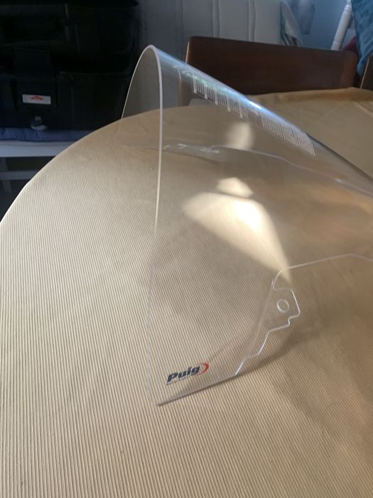 Vendo material bmw s1000rr