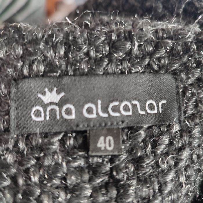 Ciepła, krótka spódniczka, rozmiar M/ L