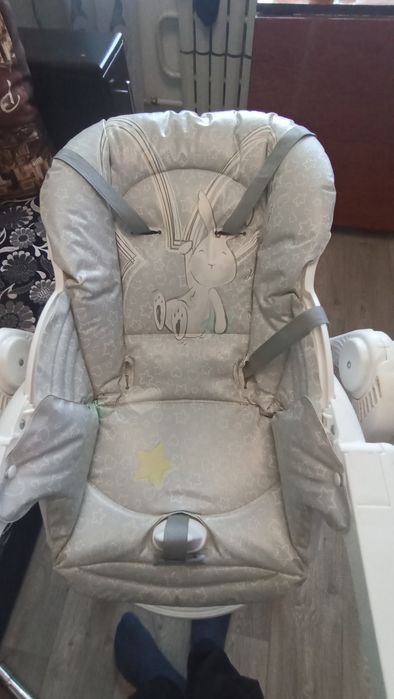 Стул для кормления