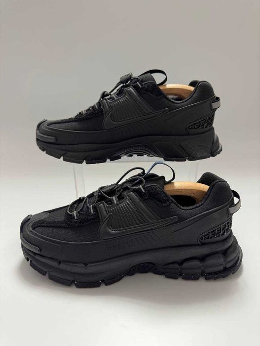 Кроссовки Nike Zoom Vomero Roam Black оригінал FV2295-002