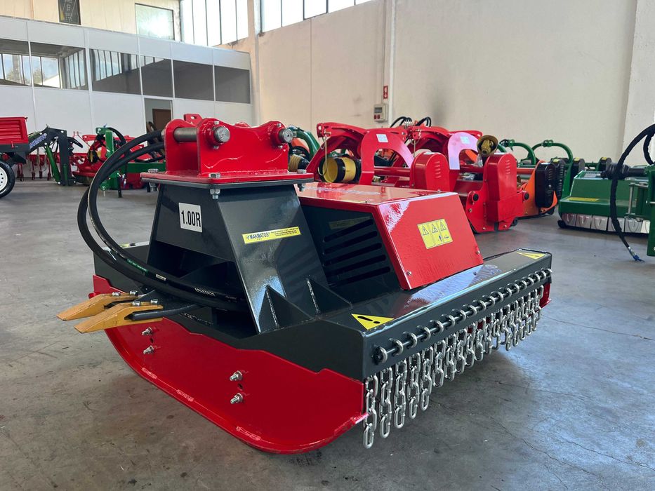 Capinadeira p/ Giratória Industrial/Profissional NOVO