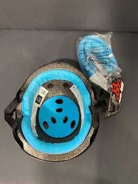 Capacetes Skate Triple 8 NOVO a estrear