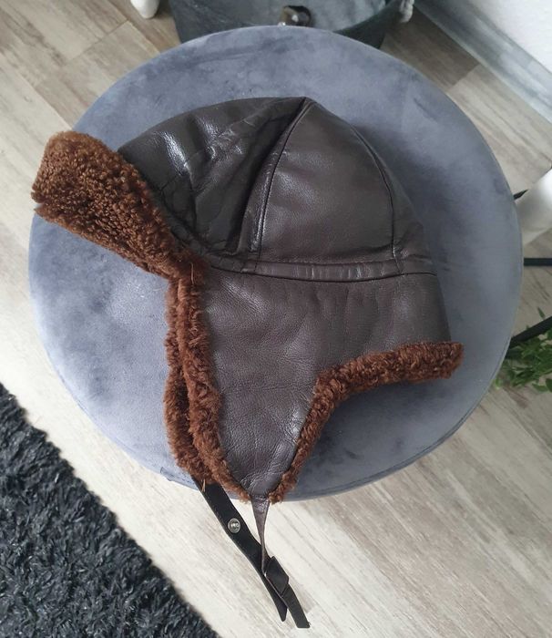 Czapka pilotka skórzana natyralne obszycia , polecam