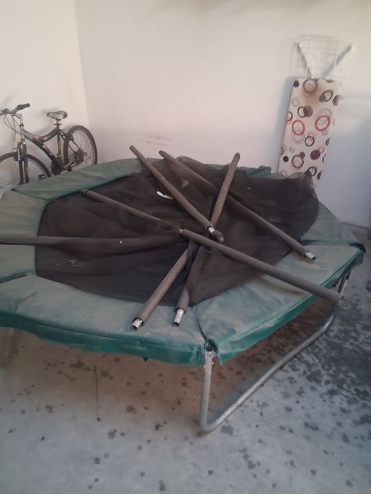 Trampolim com 1.70m de diâmetro
