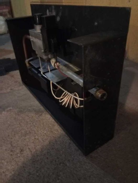 lareira a gás com pedra vulcânica