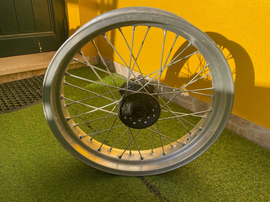 Yamaha_DTR_KIT Supermotadr