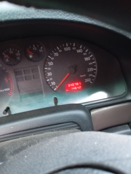 Обмін Продам ауді а4б5авант