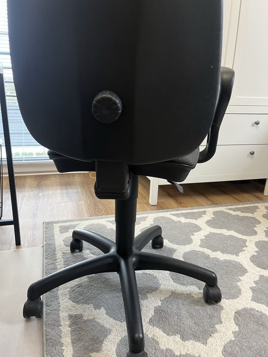 fotel biurowy grafitowy