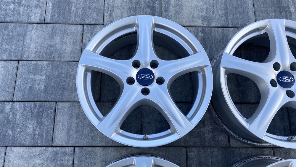 Felgi aluminiowe Ronal do Ford Mondeo Kuga 5x108 17 cali Focus Volvo