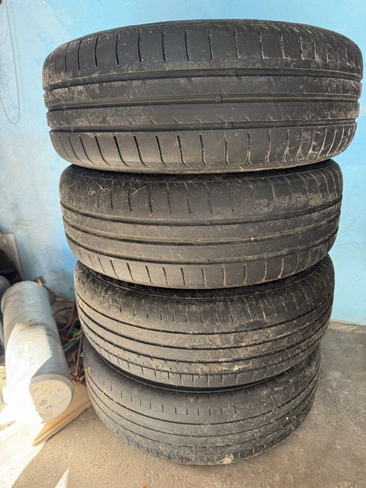 Продам колеса ( диски з резиною ) 195/65/R15