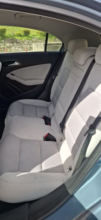 Mercedes  A 180 D