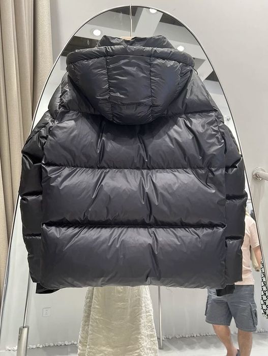 Розпродаж! Куртки пуфери пуховики натуральний пух zara