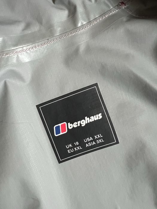 Жіноча куртка Berghaus  Hydroshell