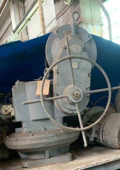 Продам электропривод к задвижке.