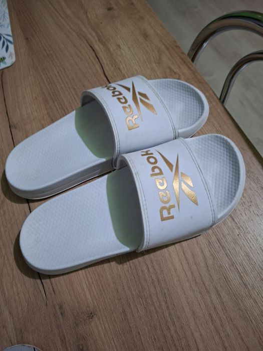 Klapki Reebok sportowe
