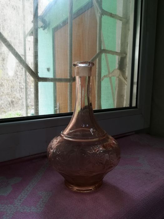 Продам старинный графин