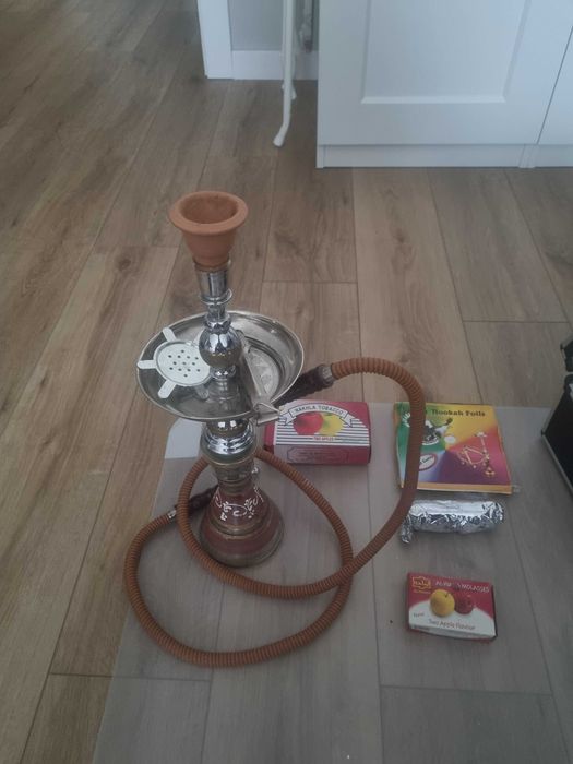 Fajka Wodna Shisha/Nargilla z Bliskiego Wschodu.