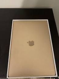 Macbook Air M2 2022