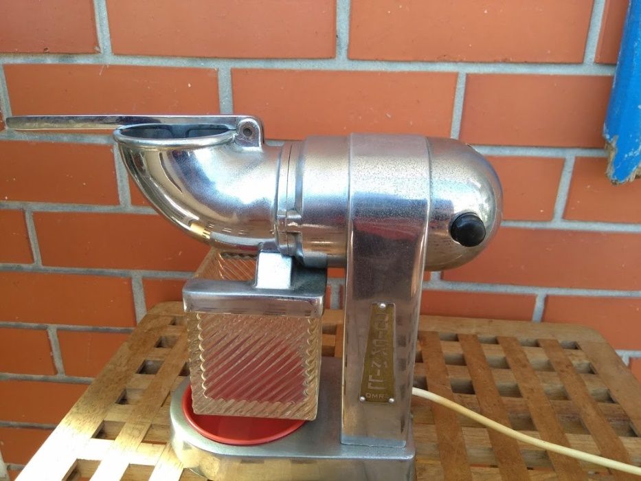 Triturador de gelo antigo QUICK MILL