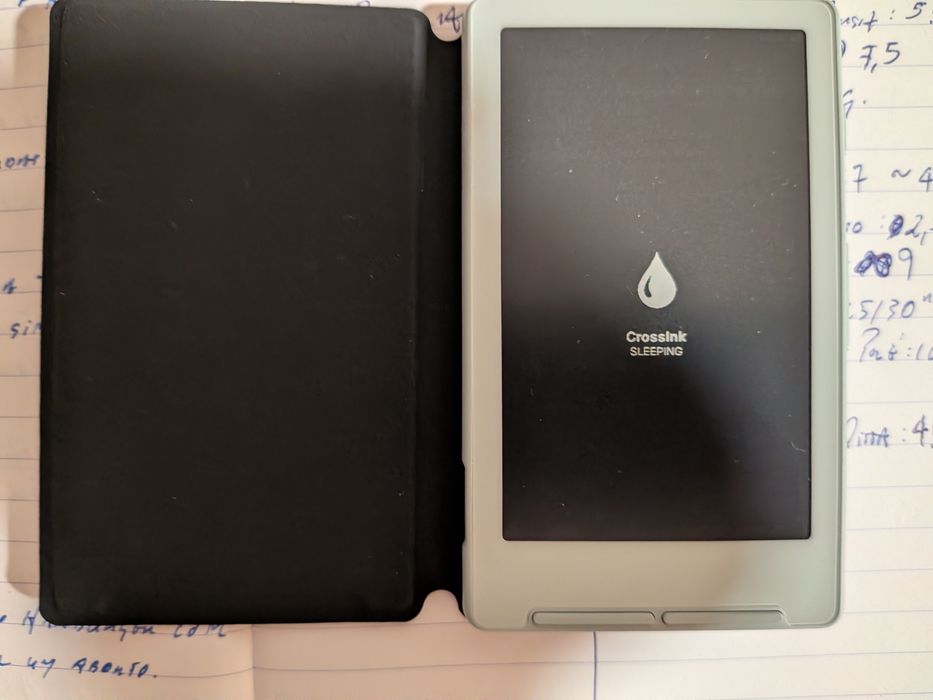 Xteink X4 Pocket E-reader (Reservado)