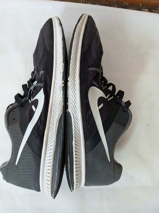 Кросівки моделі Nike Air Zoom Pegasus 32., кросівки бренду New Balance