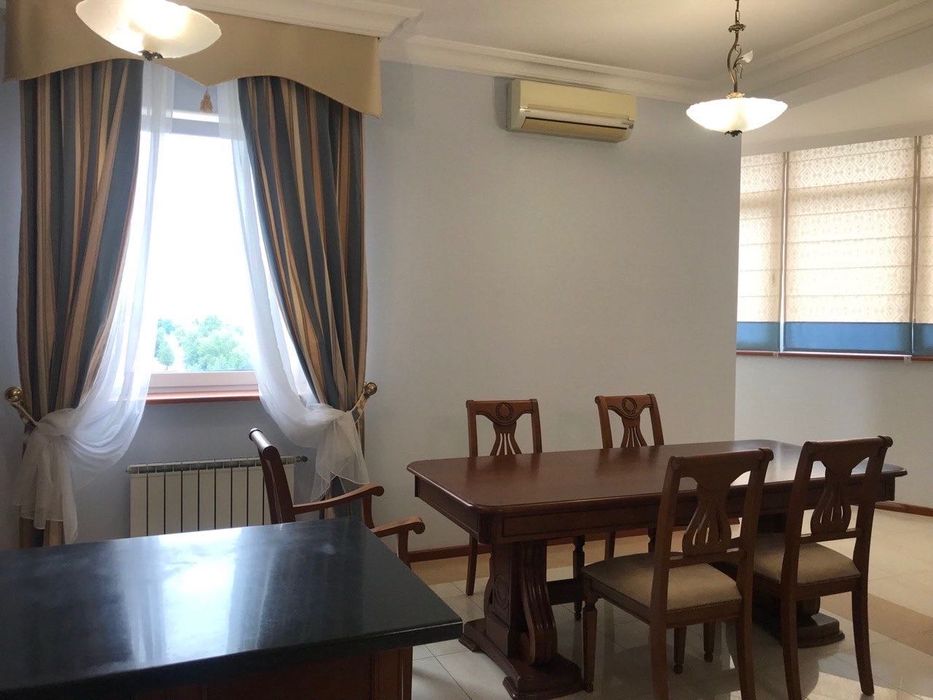 Продаж 3 к квартири Видова Івасюка,12Е Оболонська набережна