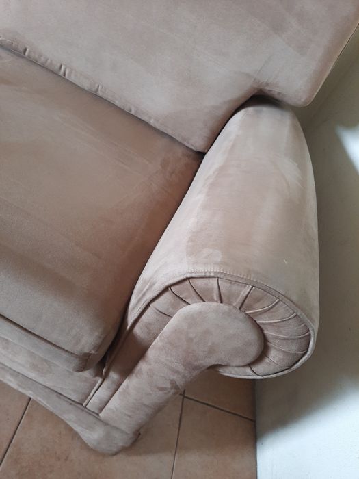 Vendo 2 sofás de 2 lugares