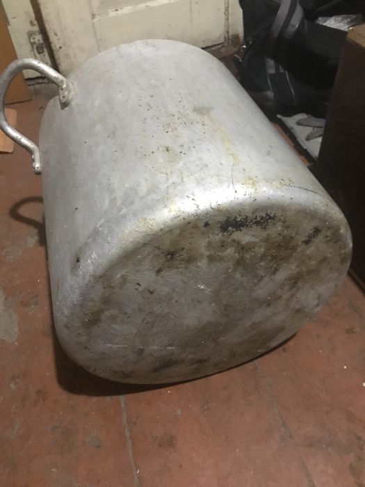 Алюминиевая кастрюля на 30 литров