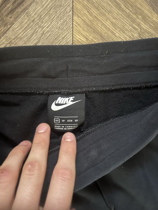 спортивні штани жіночі nike