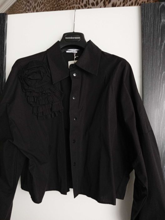 Блуза с цветком последняя! размер Л-ХЛ, цена ниже сейла!