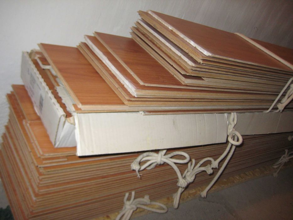 Panele podłogowe używane (laminowane)