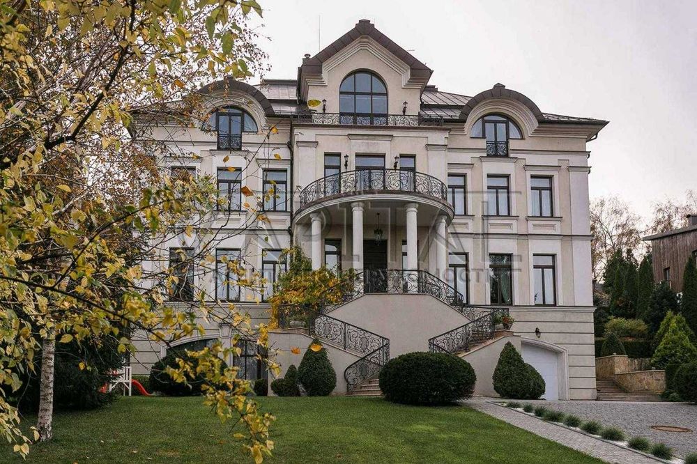 Оренда будинку, Печерськ, 1000м2, 25соток, 3 спальні, баня