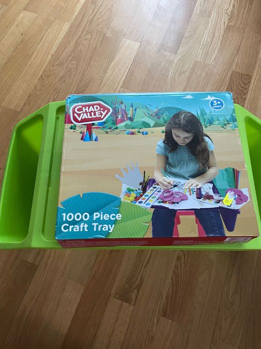 Chad Valley Craft Tray Zestaw Kreatywny Taca do Rękodzieła i akcesoria