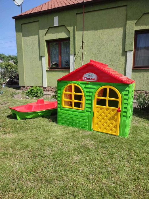 Дитячий майданчик Doloni Ігровий комплекс Будинок Гірка Пісочниця Стіл