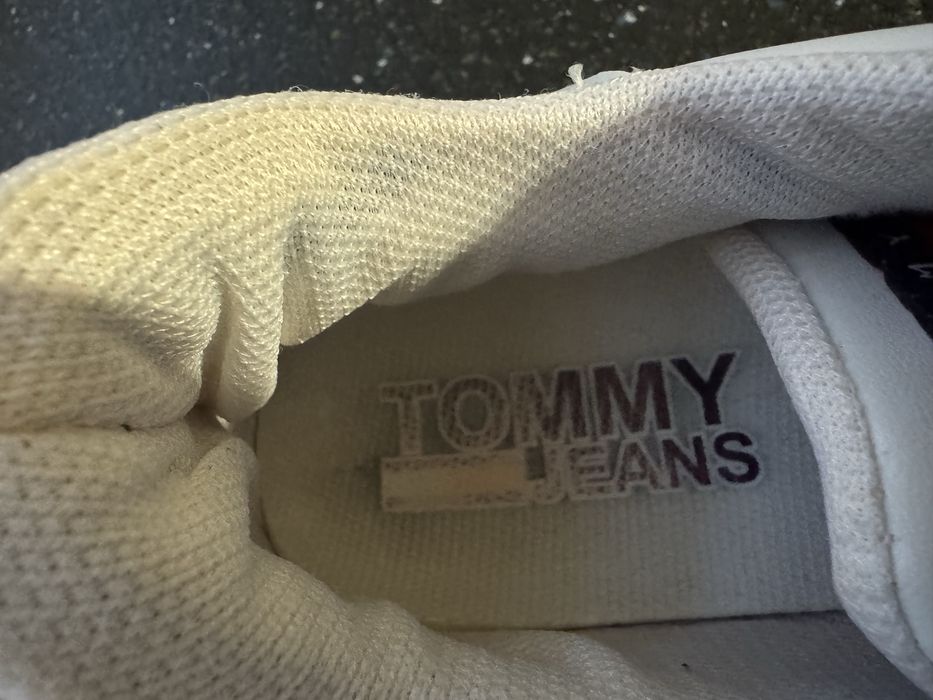 Buty Tommy Hilfiger 38 roz