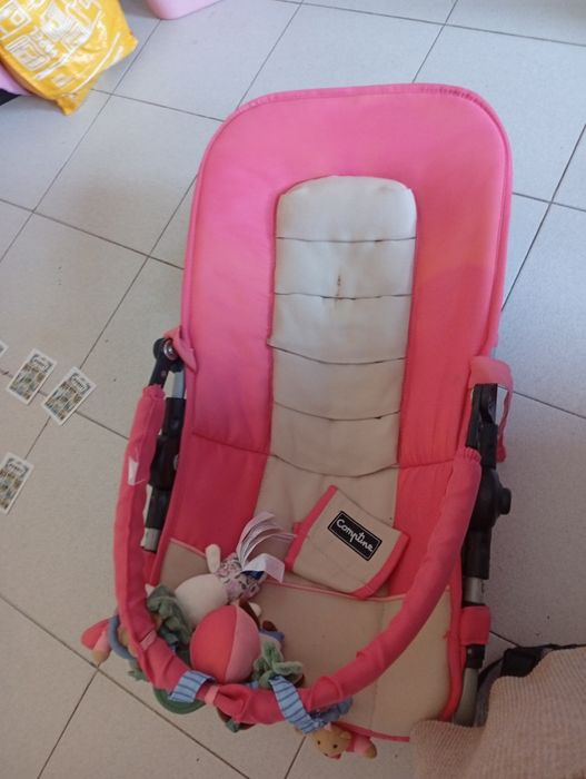 Espreguiçadeira rosa