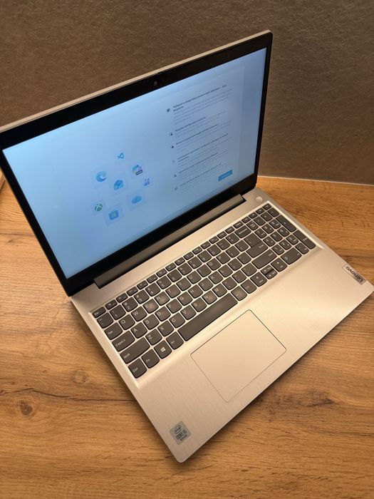 Laptop Lenovo IdeaPad (Core i5) na sprzedaż