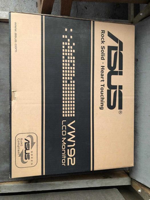 Monitor ASUS VW192 LCD + Caixa Original + teclado + câmara Creative64750493262722121