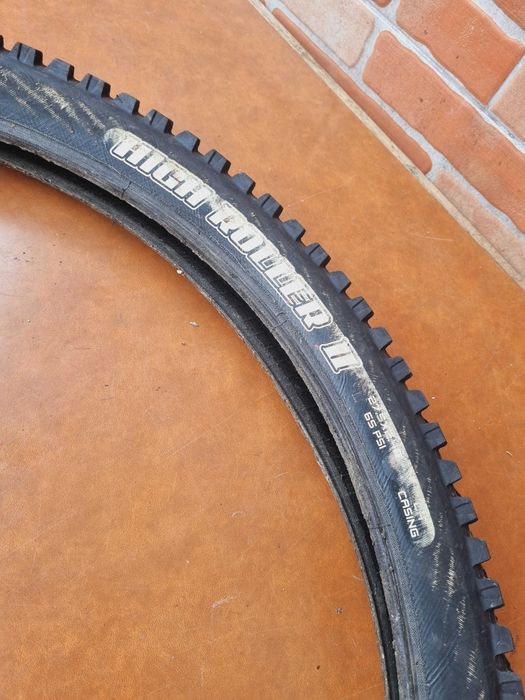 Pneu Maxxis High Roller 27.5x2.40 - Bom Estado