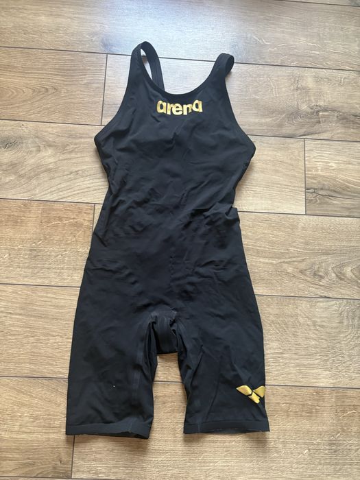 ARENA damski strój startowy Powerskin Carbon AIR2 obk UK28