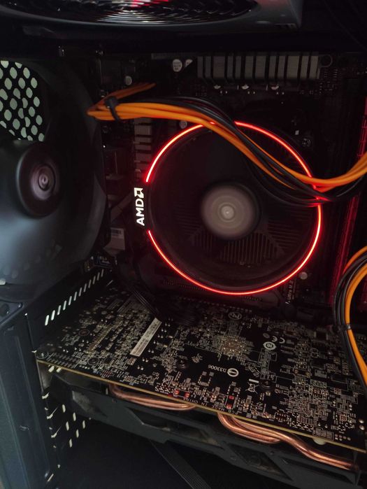 PC R7 2700 / RX590 / 16GB RAM / 500GB SSD