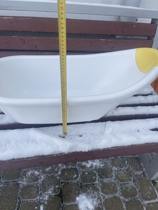 Дитяча ванна з піставкою