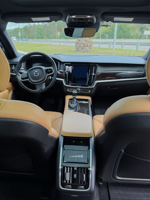 Продам Volvo S90 long версія 2017р, Т5, Momentum Pro