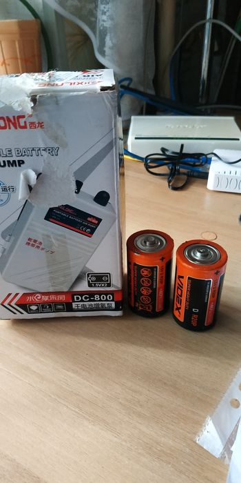 Повітряний насос для акваріума на батарейках