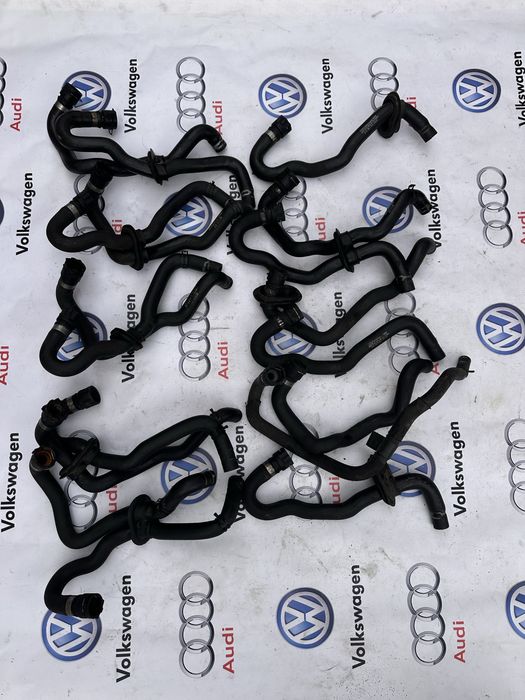 Патрубок системи охолодження патрубки пічки Audi a6 c5 2.5 a4 b6 b7