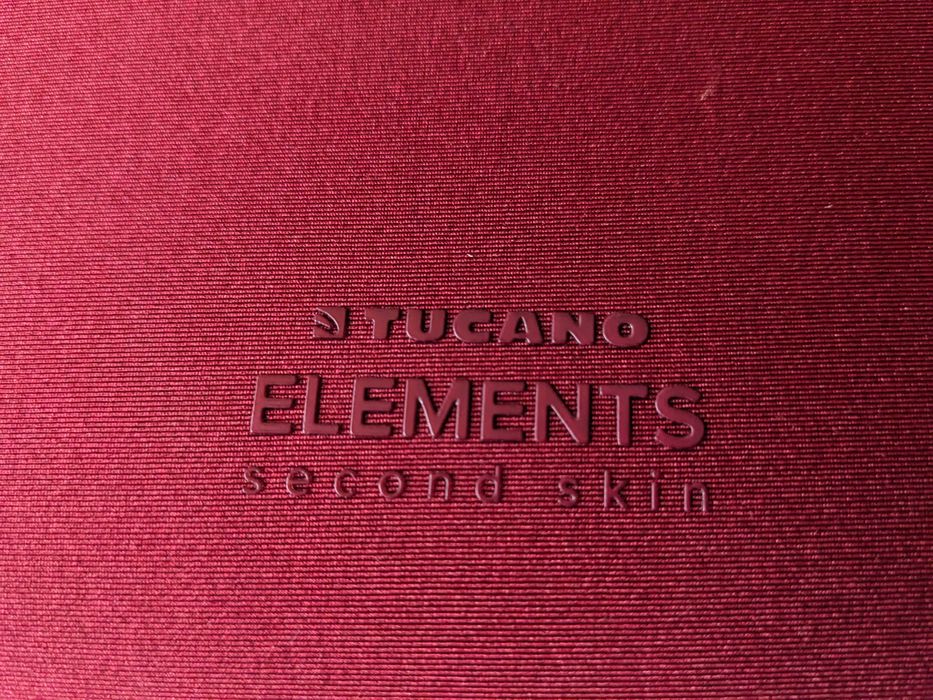 Pokrowiec na MacBook Air 13" Tucano Elements second skin