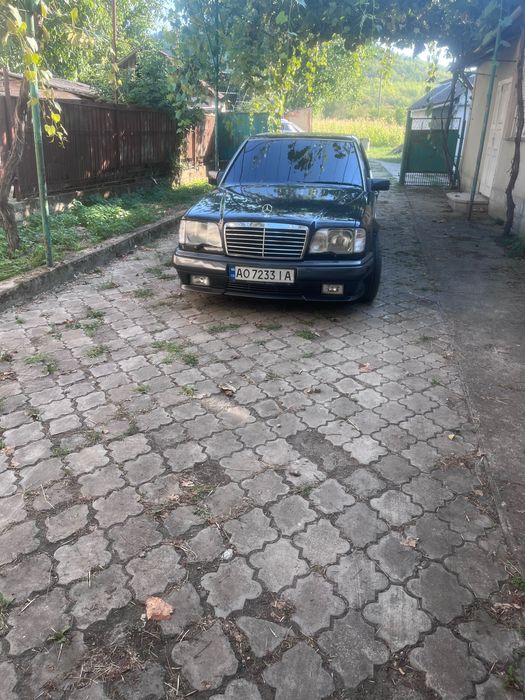Продам мерседес w124